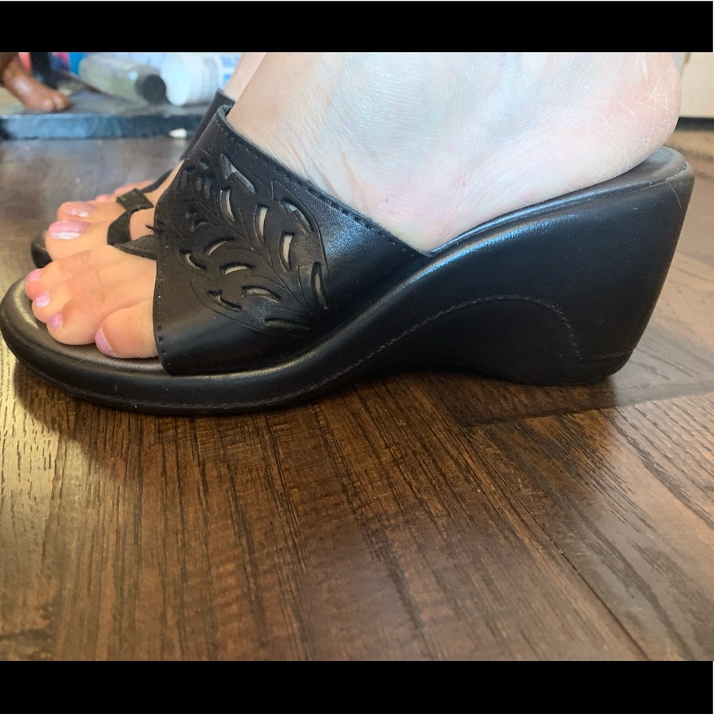 Black wedge sandals